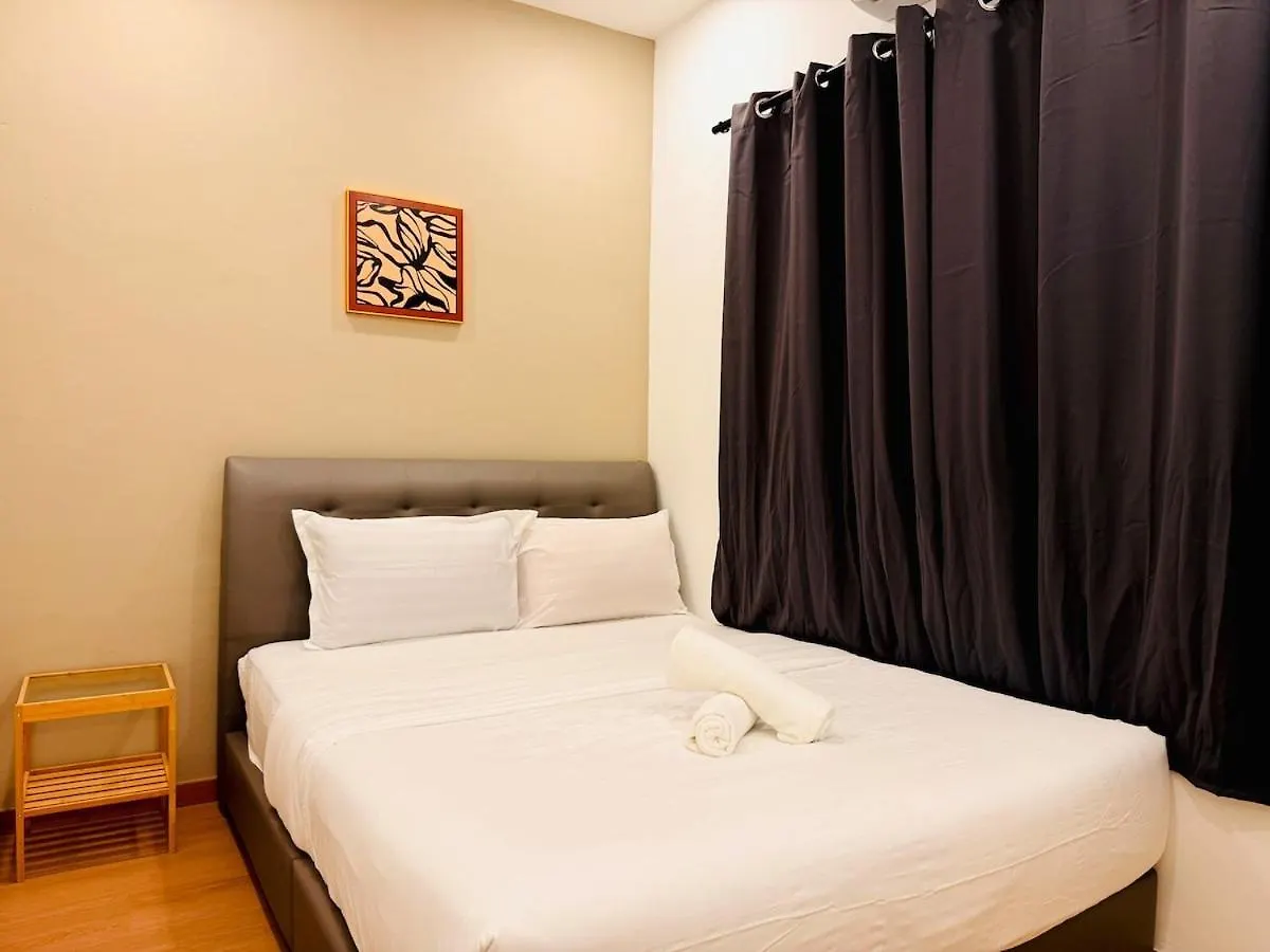 Whitezen Family Homestay 9Room For 20Pax Central Penang Jelutong 0*,