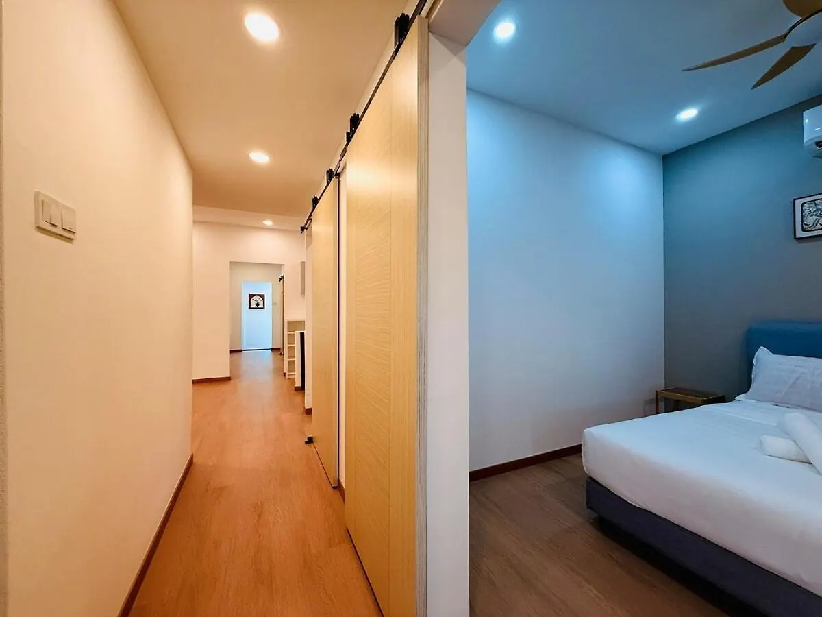 Whitezen Family Homestay 9Room For 20Pax Central Penang Jelutong