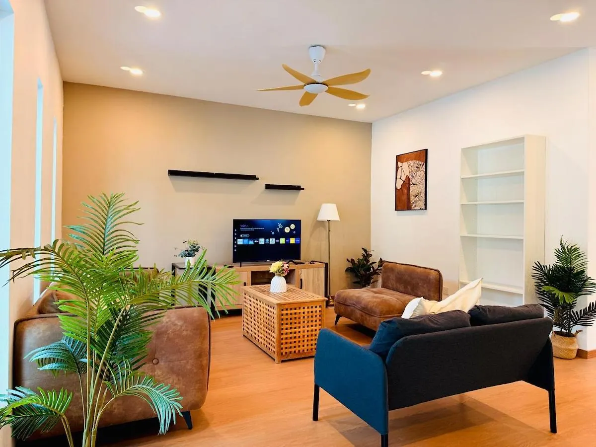 Whitezen Family Homestay 9Room For 20Pax Central Penang Jelutong Malásia
