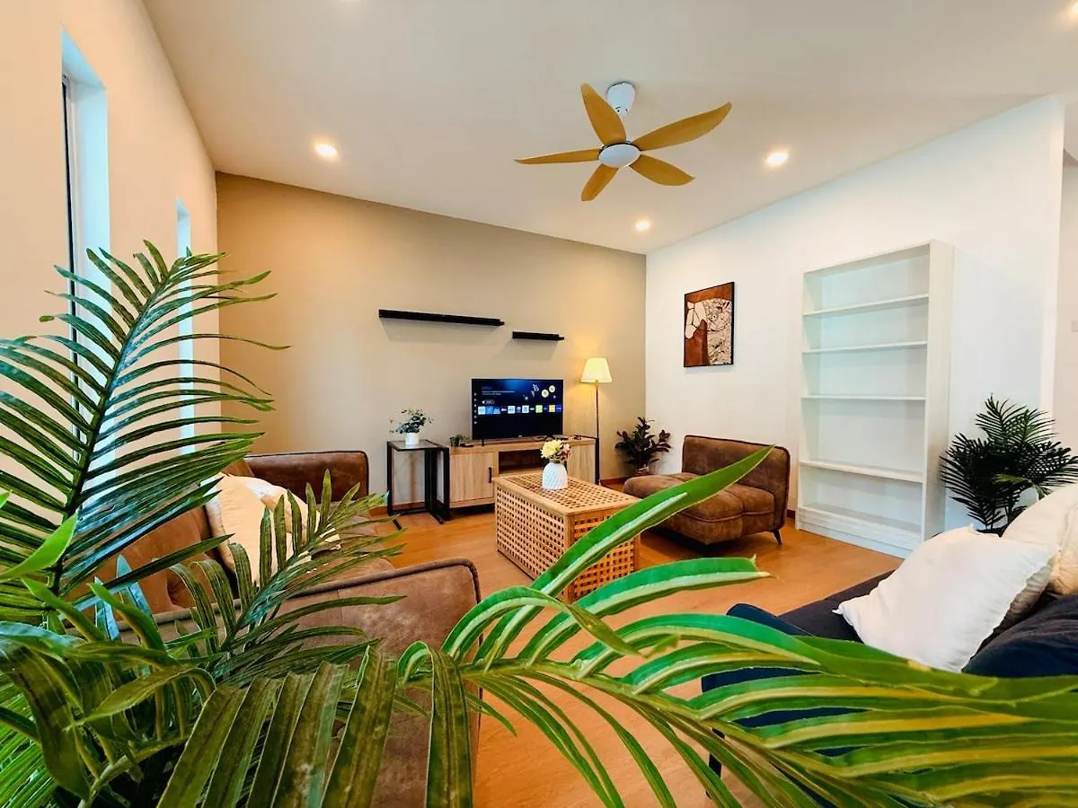 Whitezen Family Homestay 9Room For 20Pax Central Penang Jelutong